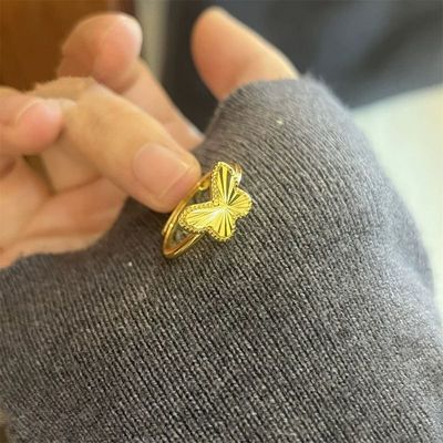 沙金镭射金色蝴蝶开口戒指女仿真黄金小众轻奢高级感太钢指环饰品