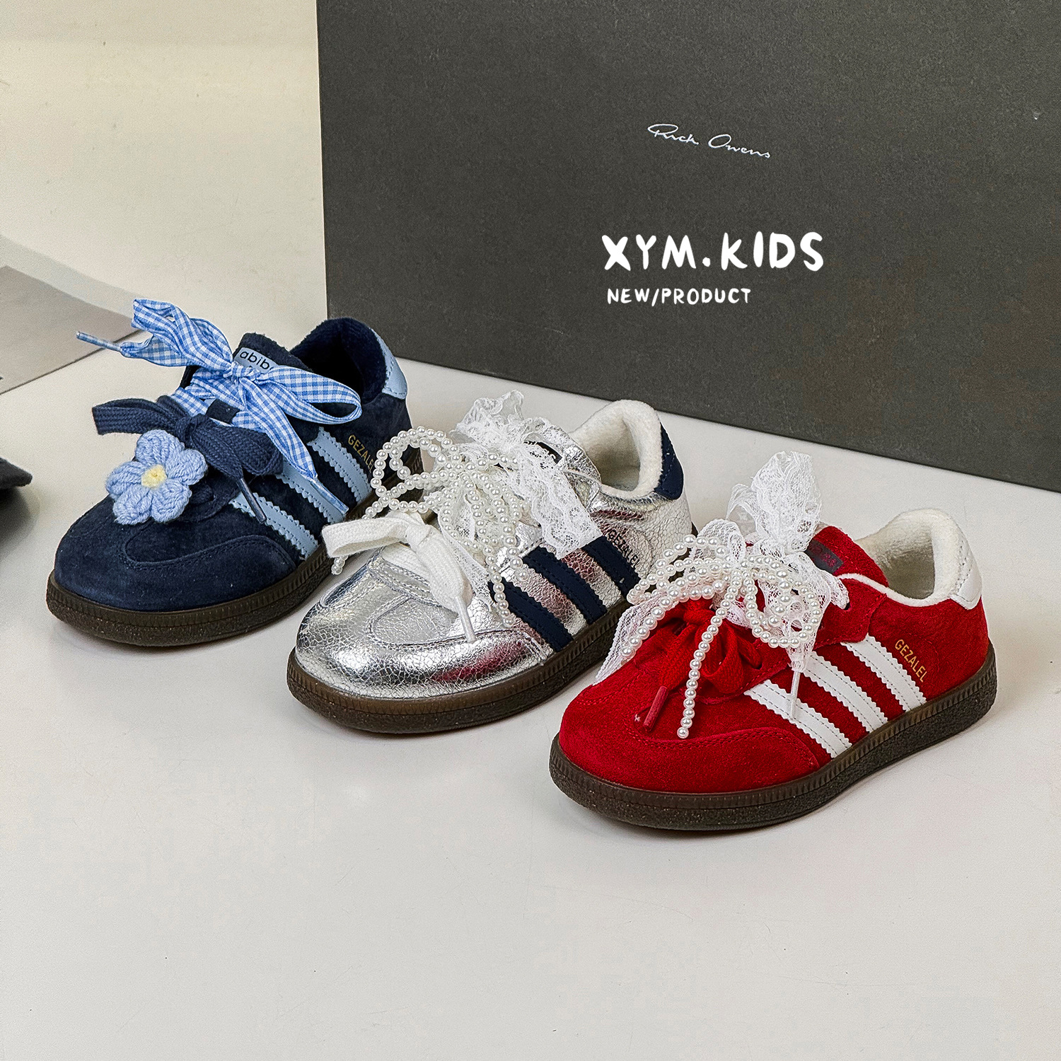 女童德训鞋加绒板鞋冬季