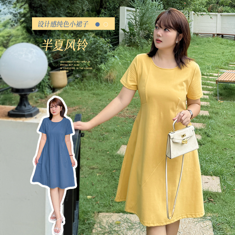 大码女装韩版气质纯色设计感连衣裙2025夏新款收腰显瘦裙子200斤