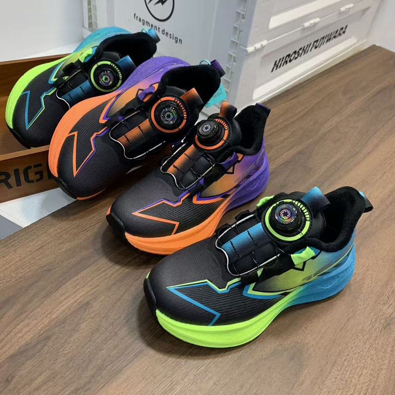 2025冬季新款儿童加绒运动鞋女童旋转扣保暖舒适跑步鞋篮球鞋潮