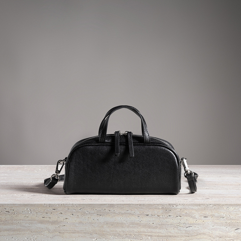 迷你真皮手提包女2025新款极简风小众头层牛皮保龄球包斜挎包小包