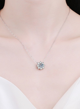 s925纯银吊坠莫桑钻项链 八花瓣太阳花雪花项链女1克拉莫桑石项链