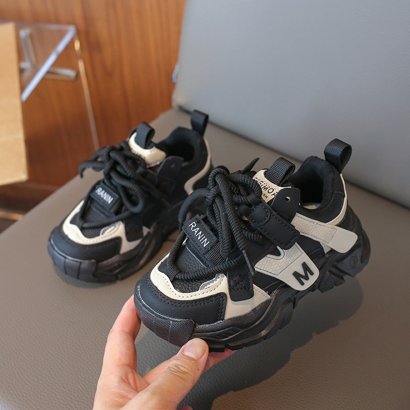 2025秋冬新软底老爹鞋超轻儿童运动鞋中大童小孩跑步鞋爆款棉鞋