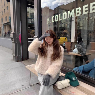 lirose韩国东大门ounce翻领毛毛外套韩系女装 毛绒 级感千金感短款