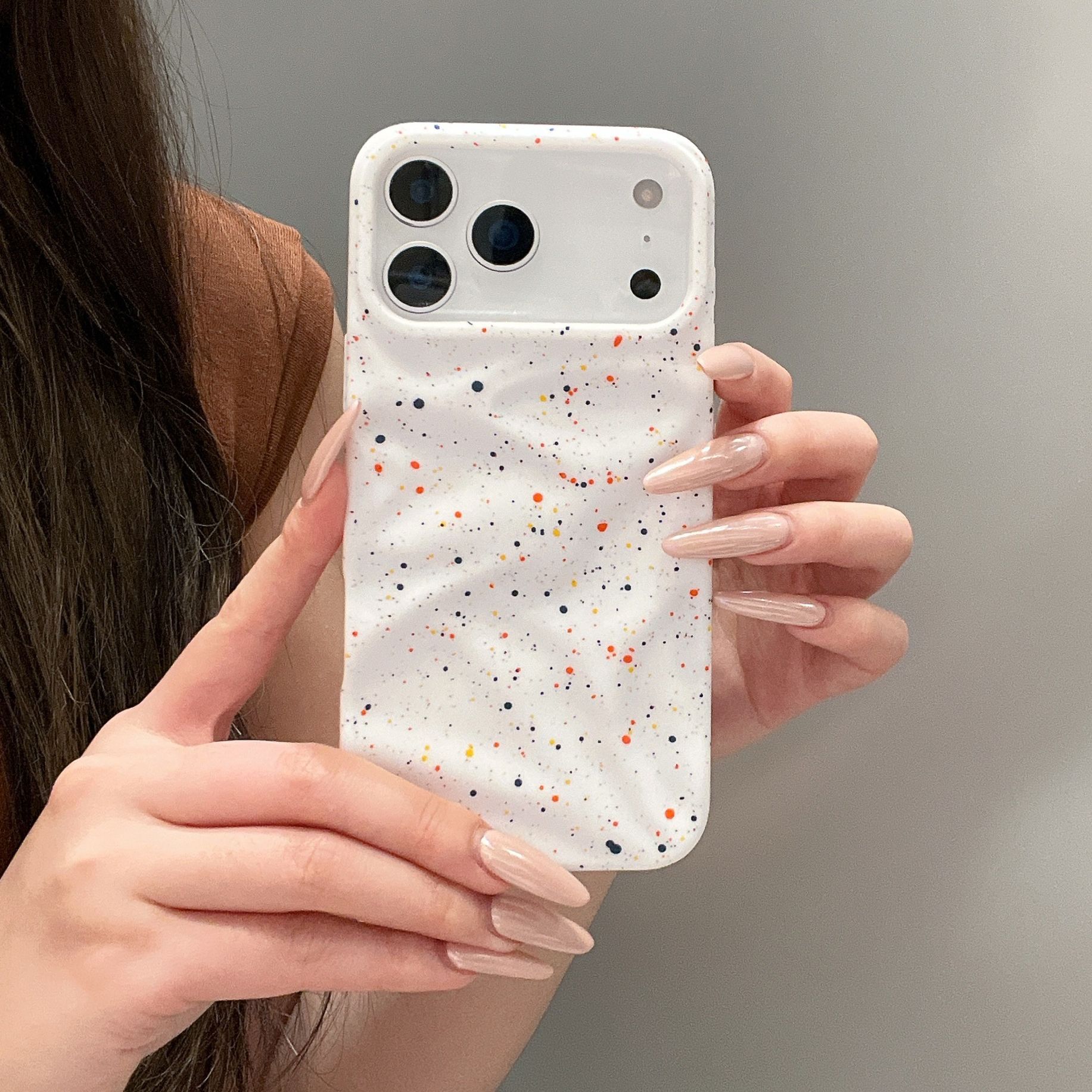 INS风小众彩色波点水波纹适用iPhone 17pro手机壳16pro防摔15/14