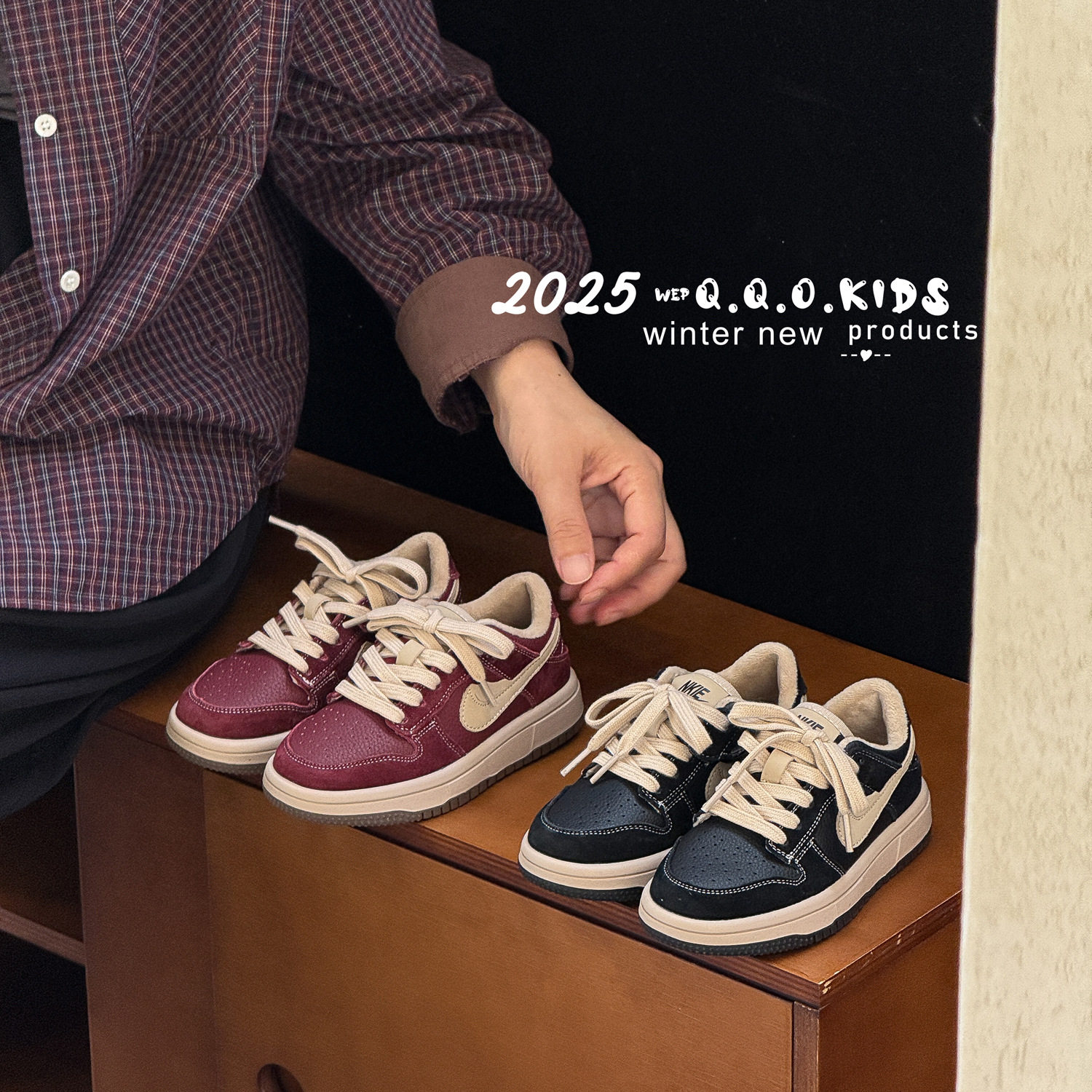 韩国童鞋2025冬季新款儿童二棉低帮时尚学生板鞋女童百搭休闲鞋潮