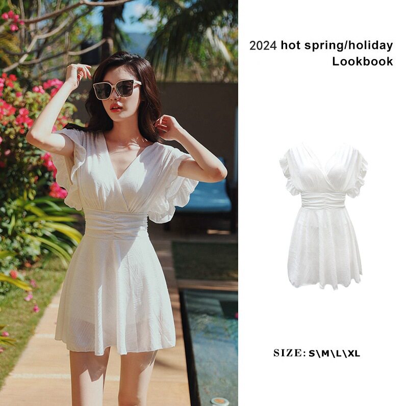 泳衣女款2025年新款泡温泉级感白色微胖女孩遮肉海边度假游泳衣