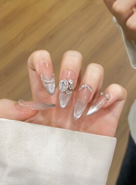 气质爆闪美甲透裸色穿戴甲法式猫眼渐变美甲奢华大钻美甲长款美甲