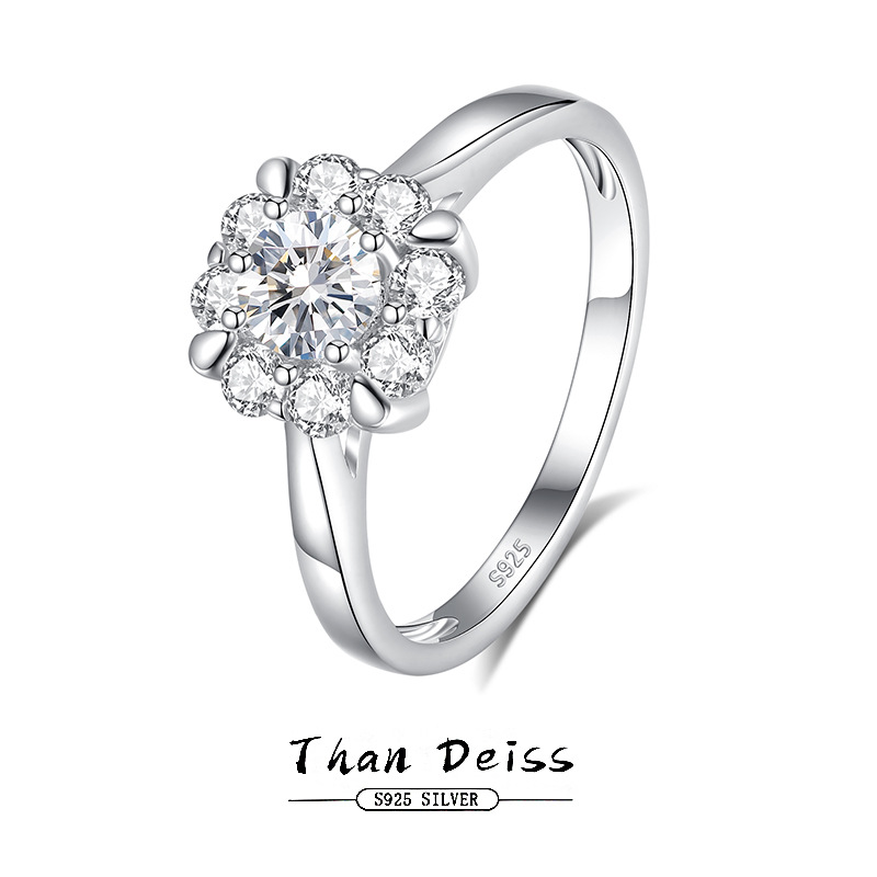 0.5ctD色莫桑钻戒指女S925纯银四爪锆石花朵戒托钻戒情侣纪念礼物