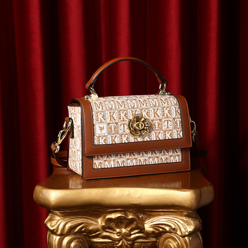 法国品牌新款包包女2024新款潮夏季百搭斜挎肩包小MK