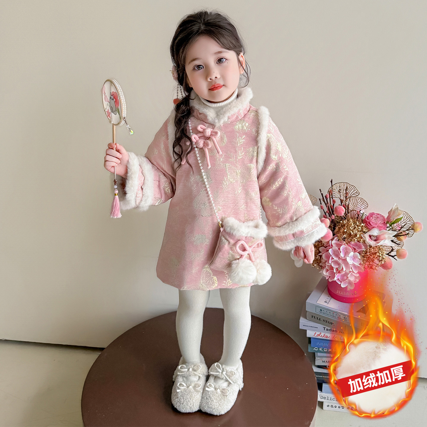 女童冬季加绒加厚旗袍棉衣裙小女孩2025新款汉服女风年服裙P114，童装连衣裙，祺妙童装