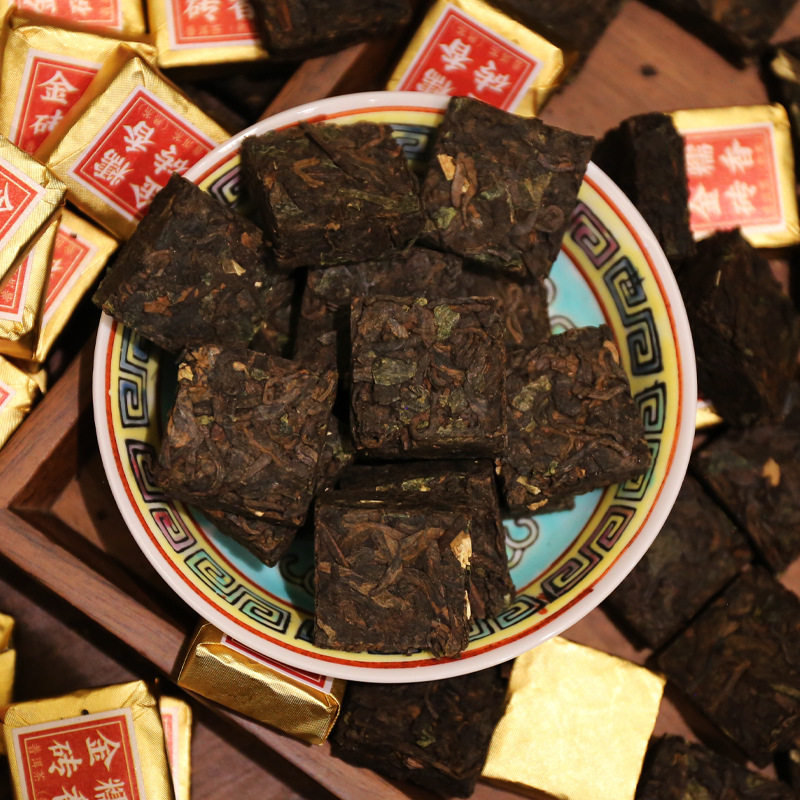 陈年小金砖普洱茶糯香250g