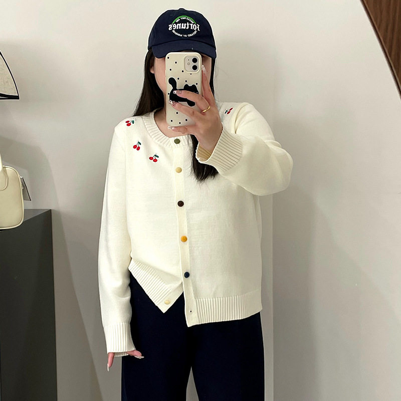 刺绣毛衣女长袖外套宽松针织开衫