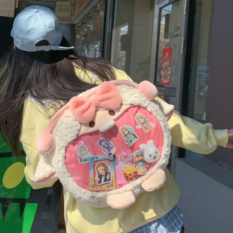 2025新款卡通蝴蝶结小羊大容量双肩痛包少女心出街背包可爱包包