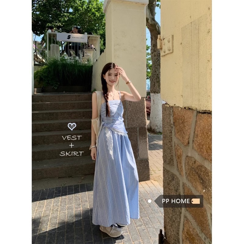 蓝色格纹抹胸吊带连衣裙女