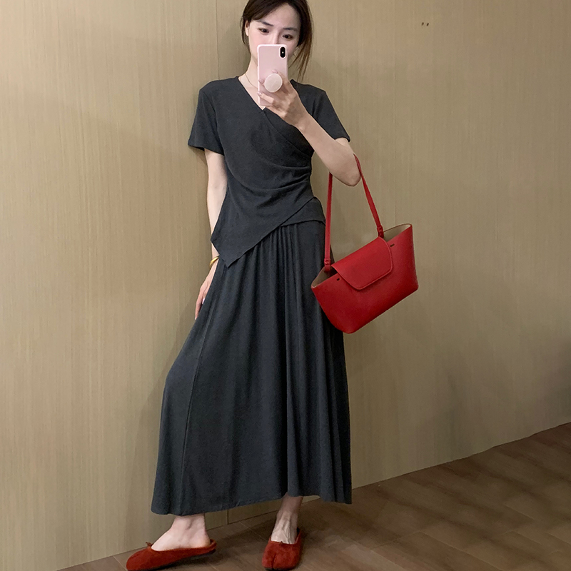话里亲肤舒适莫代尔棉套装2025春季新款韩版休闲显瘦两件套上衣裙
