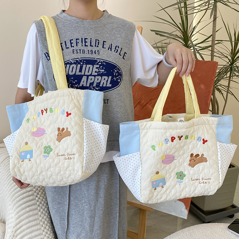 New cute cartoon embroidered quilted shoulder bag casual versatile fashion canvas bag large capacity commuting bag for work