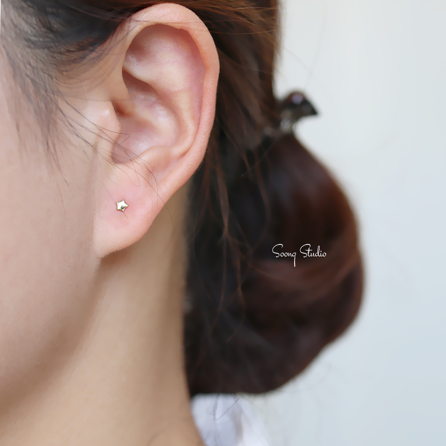 9K gold mini star stud earrings
