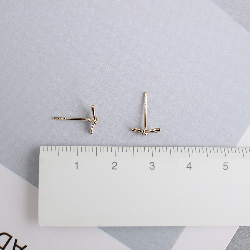9K Gold Bowknot stud earrings