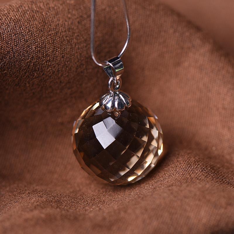 Nature's Art — Raw Clear Quartz Necklace