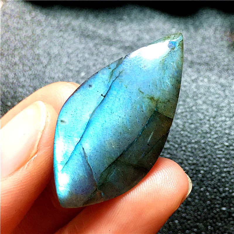 Earth's Treasure — Natural Moonstone Necklace