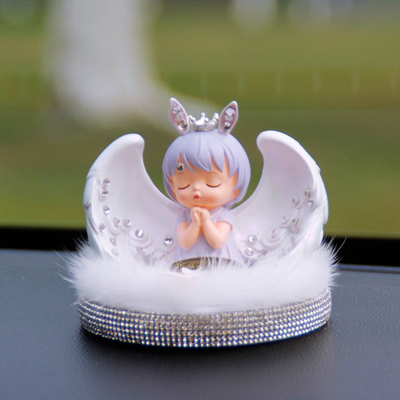 水貂毛镶钻安妮天使宝贝汽车家居摆件女生可爱俏皮车内装饰用品