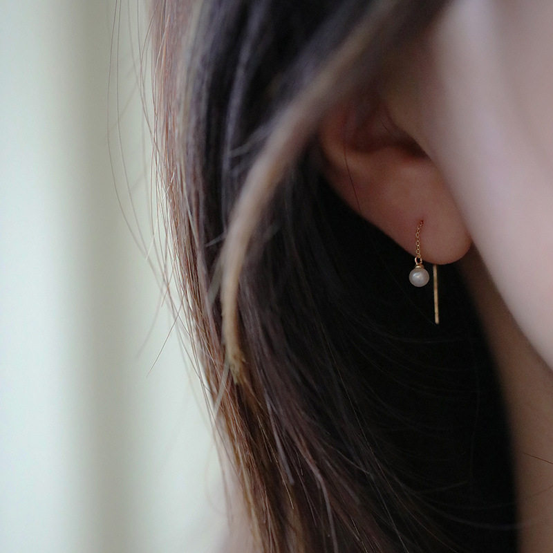 14K gold freshwater pearl ear thread