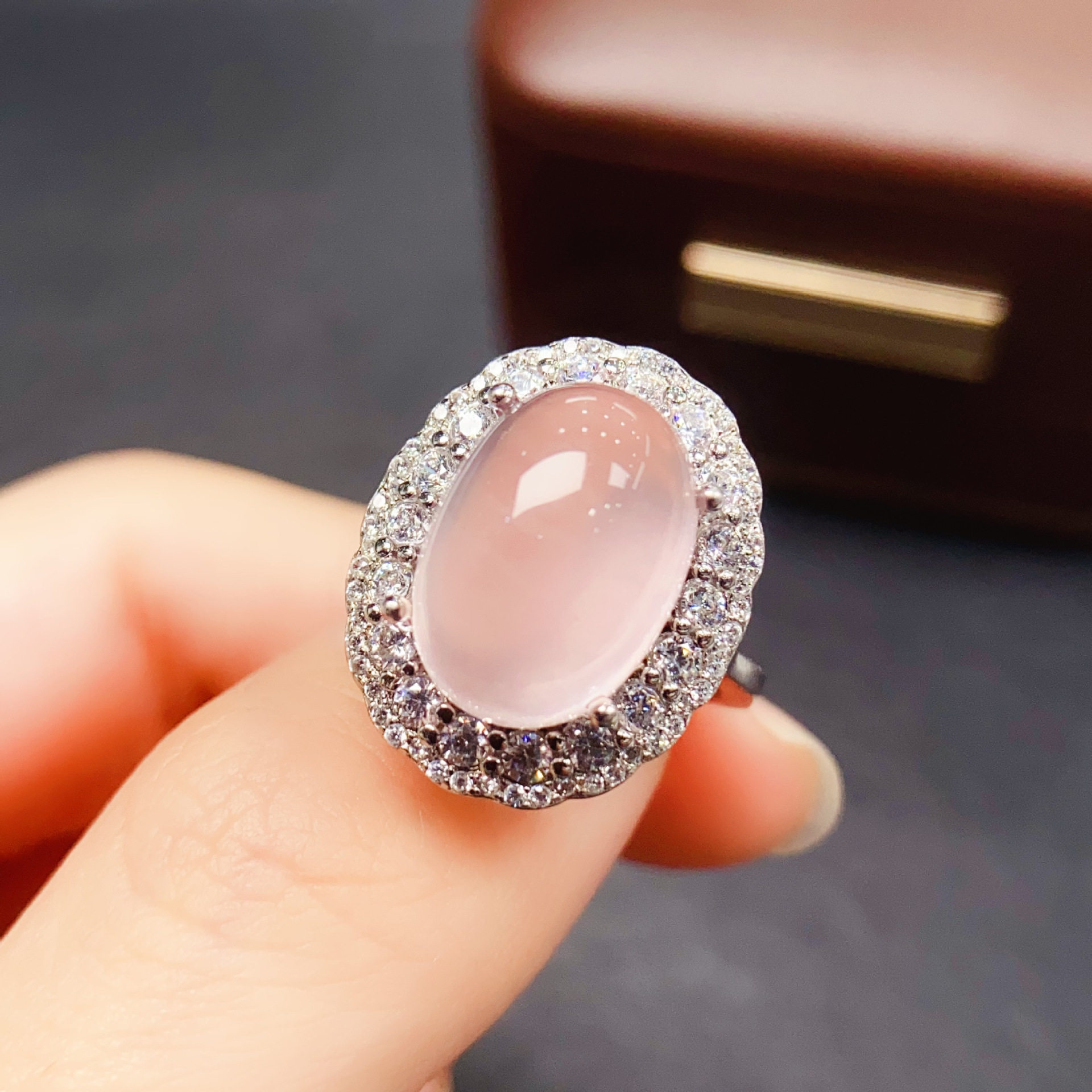 Rose Quartz Love Ring - 925 Sterling Silver Oval Stone Ring