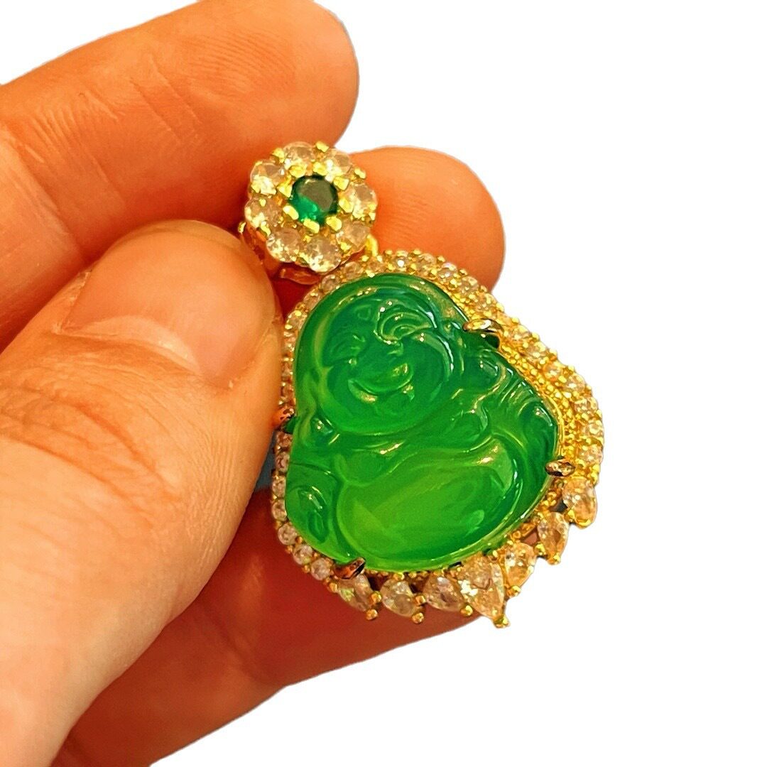 Ice-Grade Agate Necklace