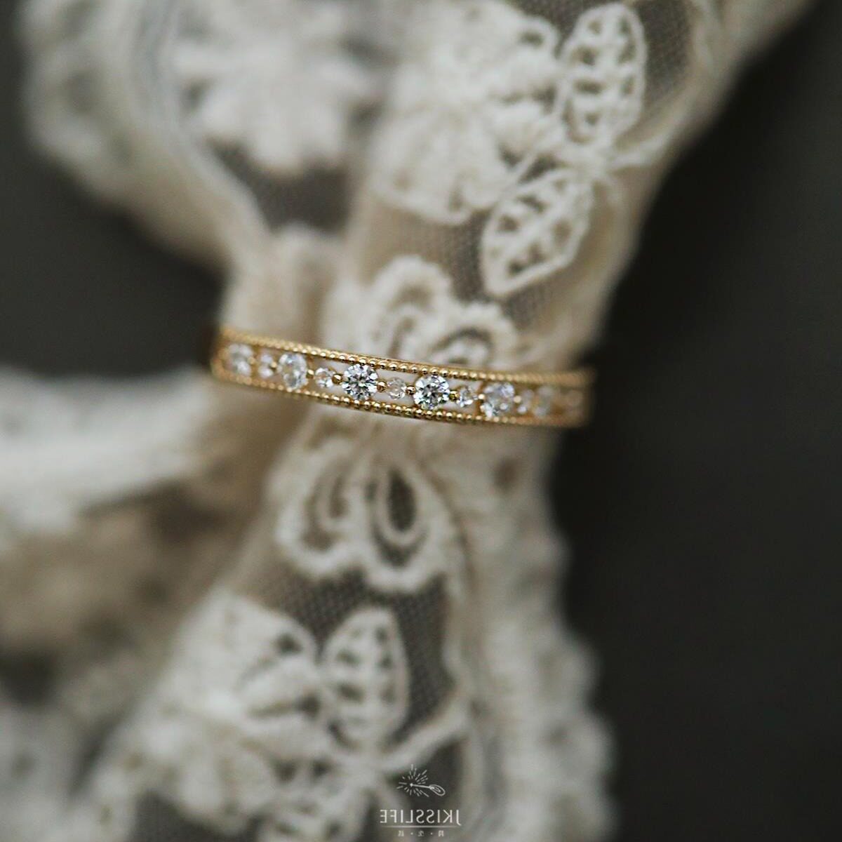 14K gold Heavy vintage lace ring