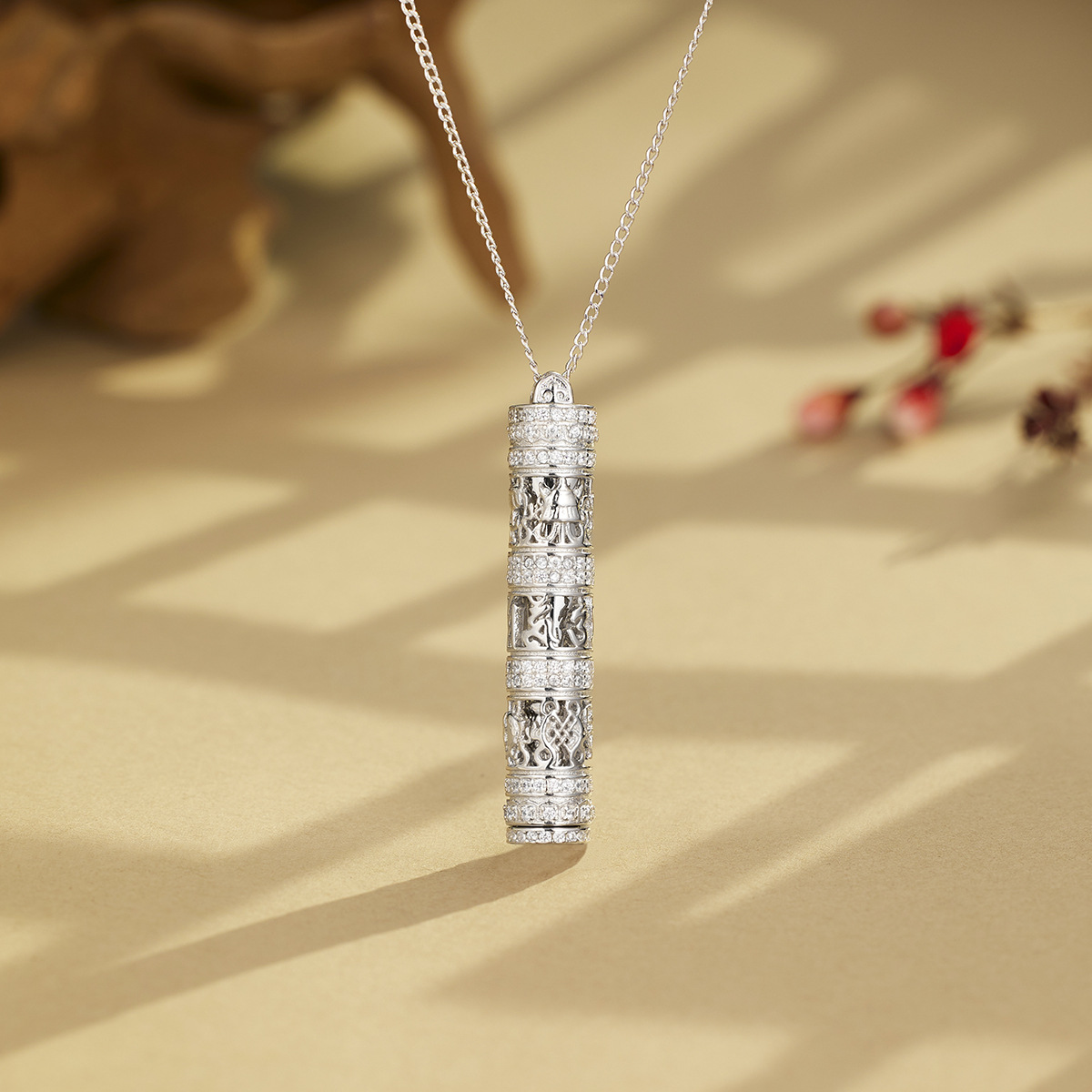 Six-syllable mantra necklace, wealth energy, attracting fortune and luck.