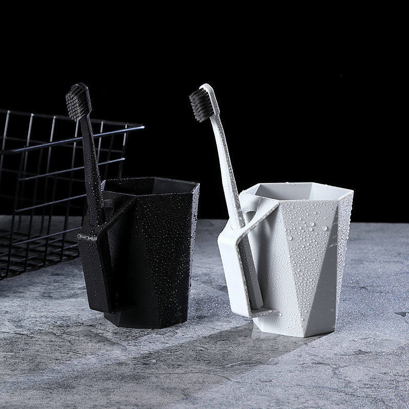 菱形洗漱杯情侣带把手刷牙杯家用时尚简约创意塑料漱口杯牙缸批发