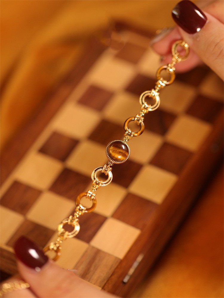 Natural Tiger's Eye Vintage Bracelet Energy Crystal Beads Wealth Attraction and Luck Talisman