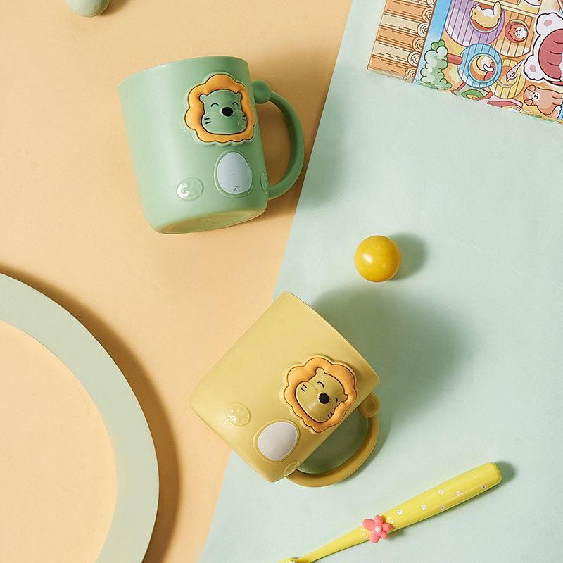 创意卡通小狮子漱口杯儿童小朋友刷牙杯家用水杯牙缸洗漱杯批发