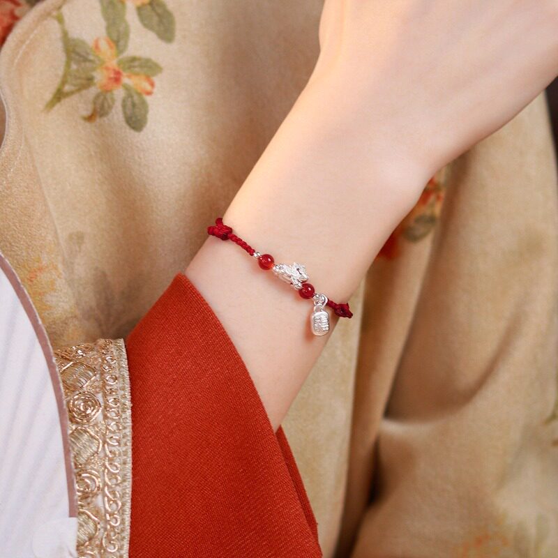 Nature's Art — Raw Carnelian Bracelet