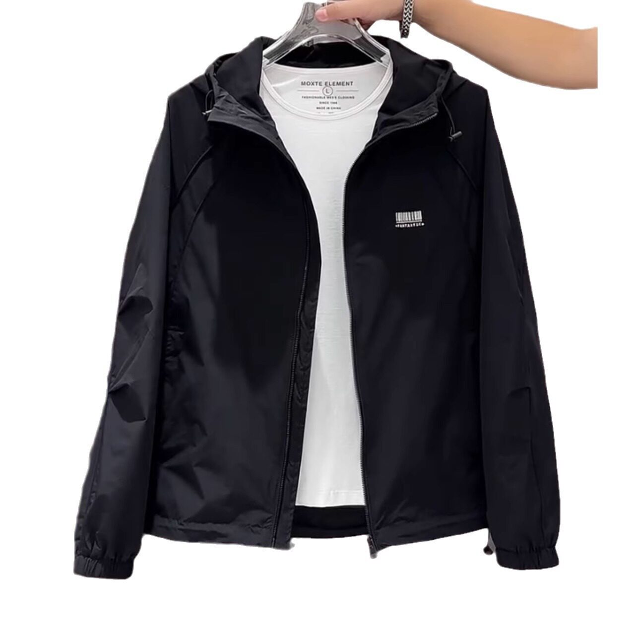 高级感外套男士连帽冲锋衣2026春秋季新款潮流时尚宽松工装夹克男