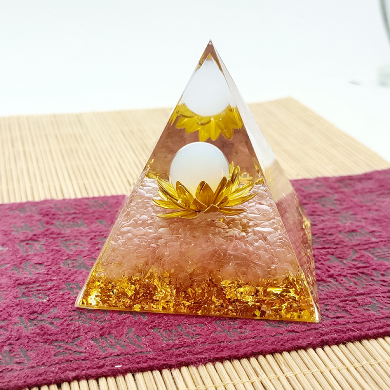 Pink Crystal Energy Pyramid Ornament - Attract Wealth, Change Luck, Purify the Soul, Essential for Home Feng Shui