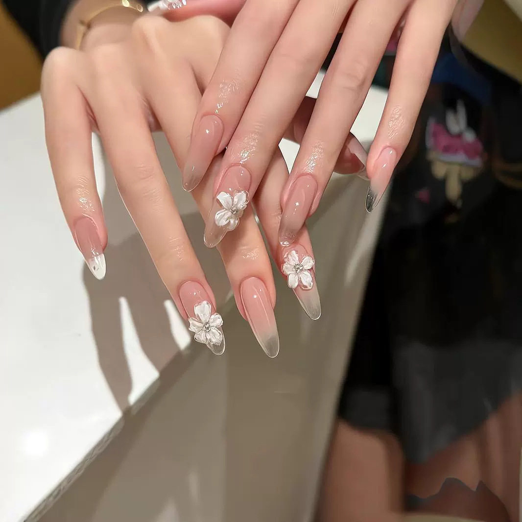 【凌洛原创】高级纯欲氛围感立体冰花显白美甲纯手工穿戴甲可拆卸