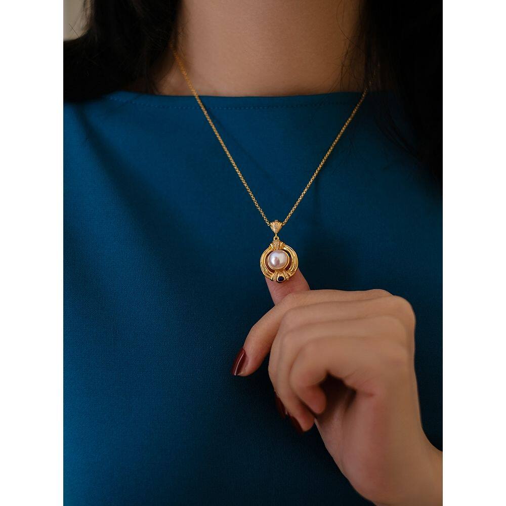 Designer Vintage Lapis Lazuli Necklace