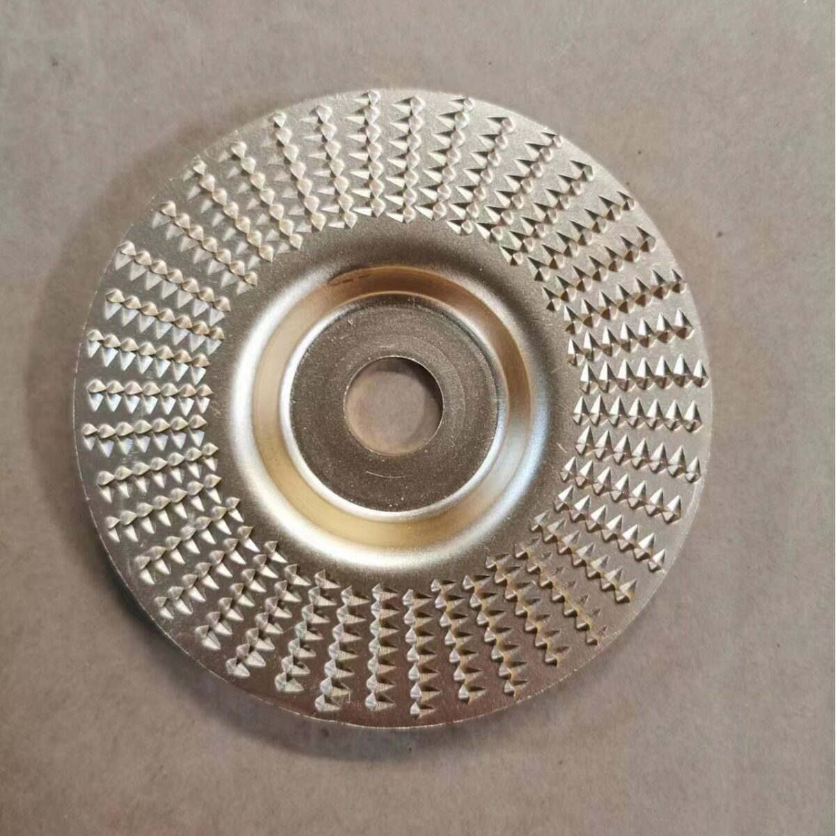 厂家直供角磨机打磨抛光片木材打磨工具抛光轮神器木工磨片刺盘