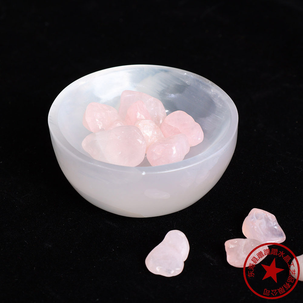Moonlight Chalice — Natural Selenite Cleansing Bowl