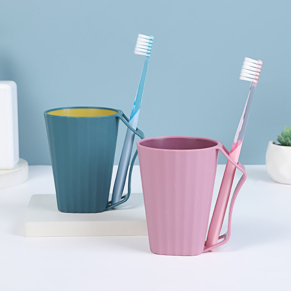 新款简约洗漱杯学生宿舍刷牙杯子创意牙缸杯便携情侣旅行塑料杯