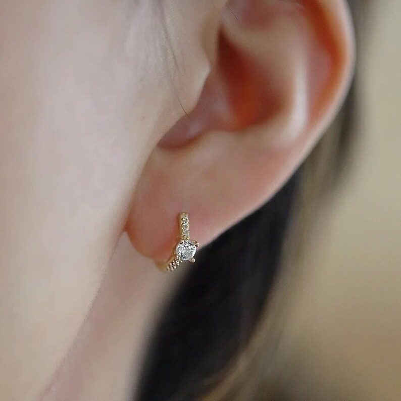 9K gold precision square diamond ear buckles