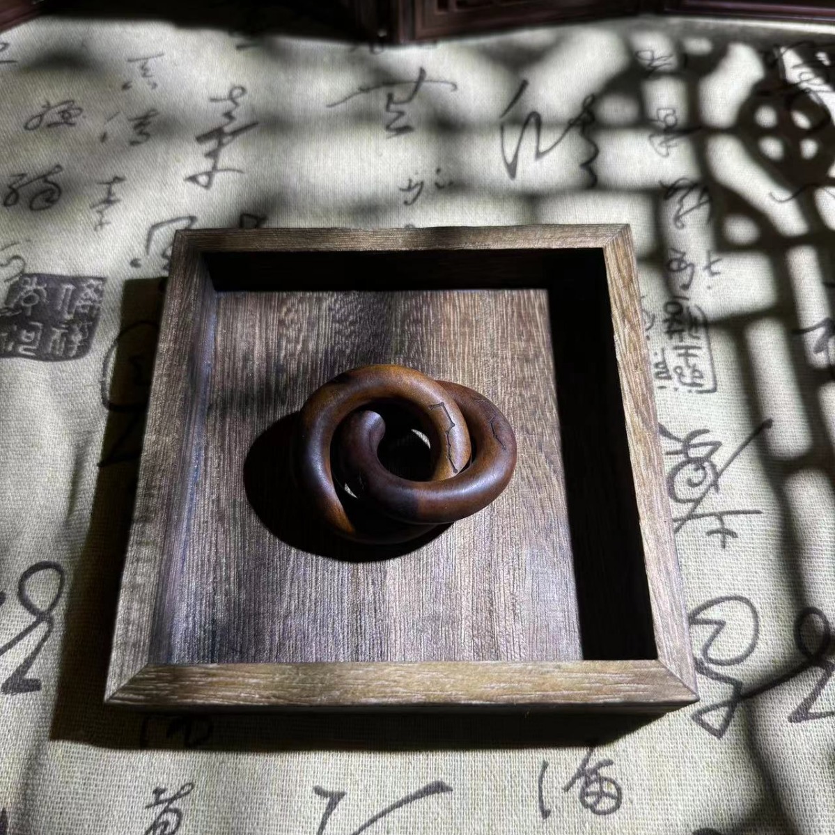 Thunderstruck Jujube Wood Qiankun Circle Handpiece | Natural Evil Ward and Body Protector