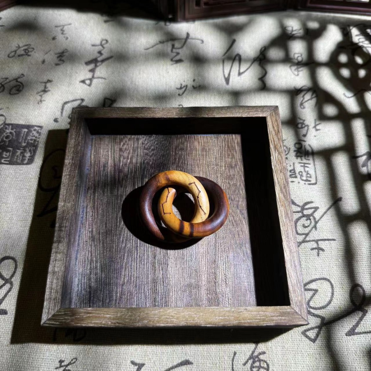 Thunderstruck Jujube Wood Qiankun Circle Handpiece | Natural Evil Ward and Body Protector