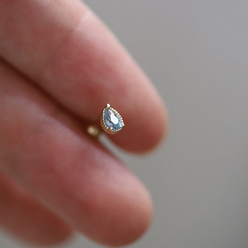 9K gold water blue water drop CZ screw ear stud