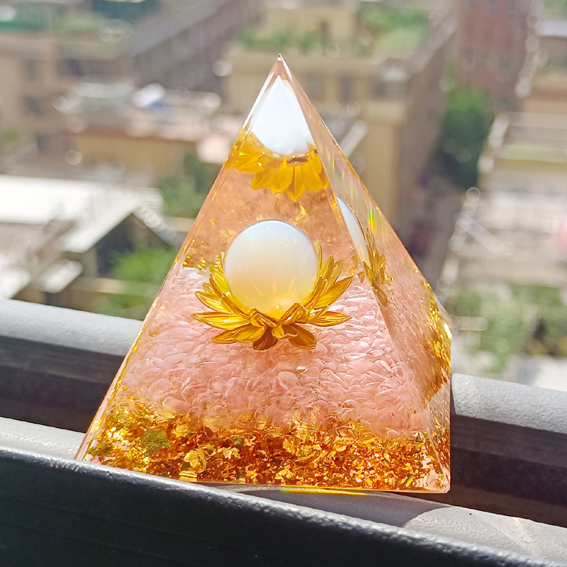 Pink Crystal Energy Pyramid Ornament - Attract Wealth, Change Luck, Purify the Soul, Essential for Home Feng Shui