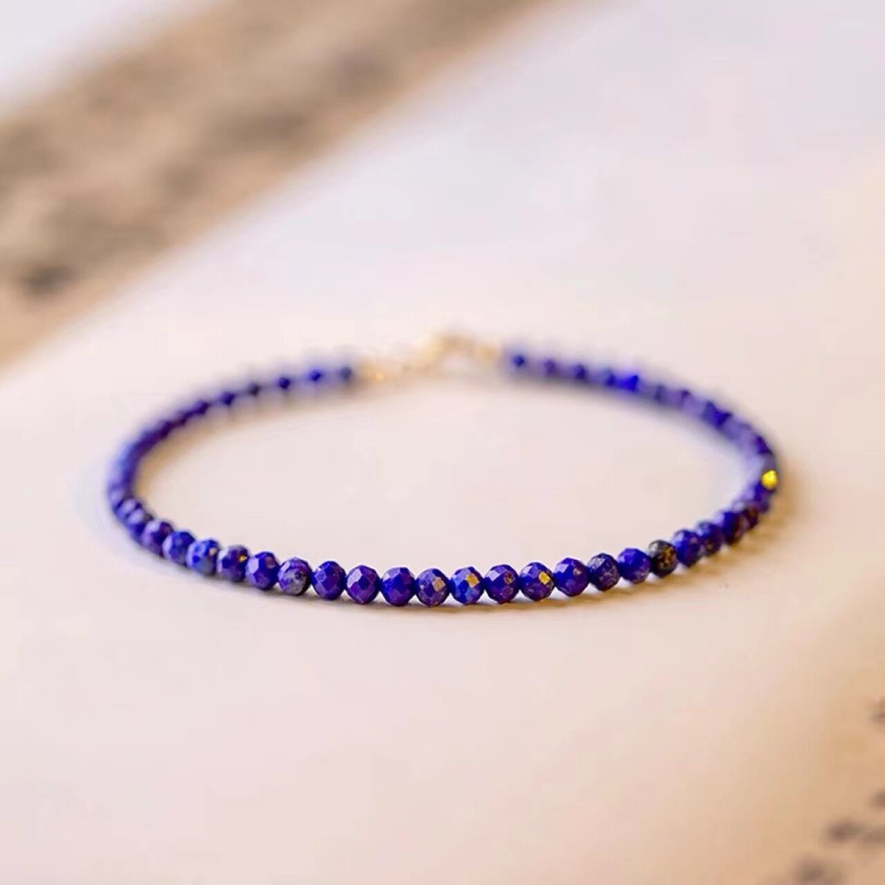 Single-Strand Vintage Lapis Lazuli Bracelet