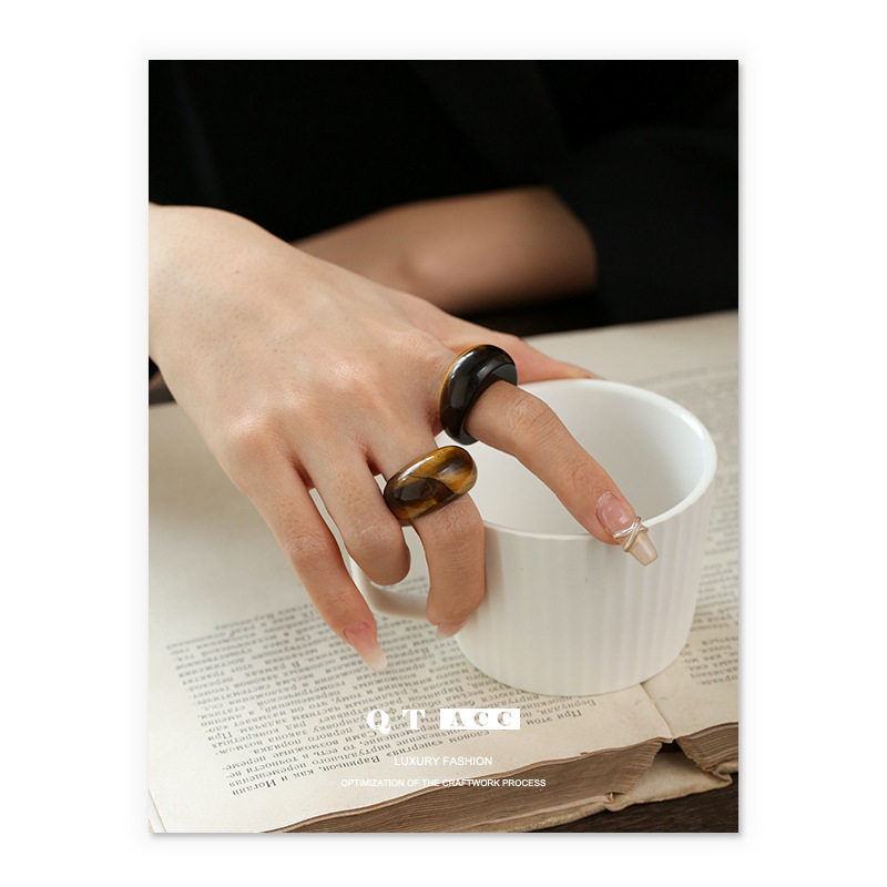 Vintage Minimalist Tiger's Eye Ring