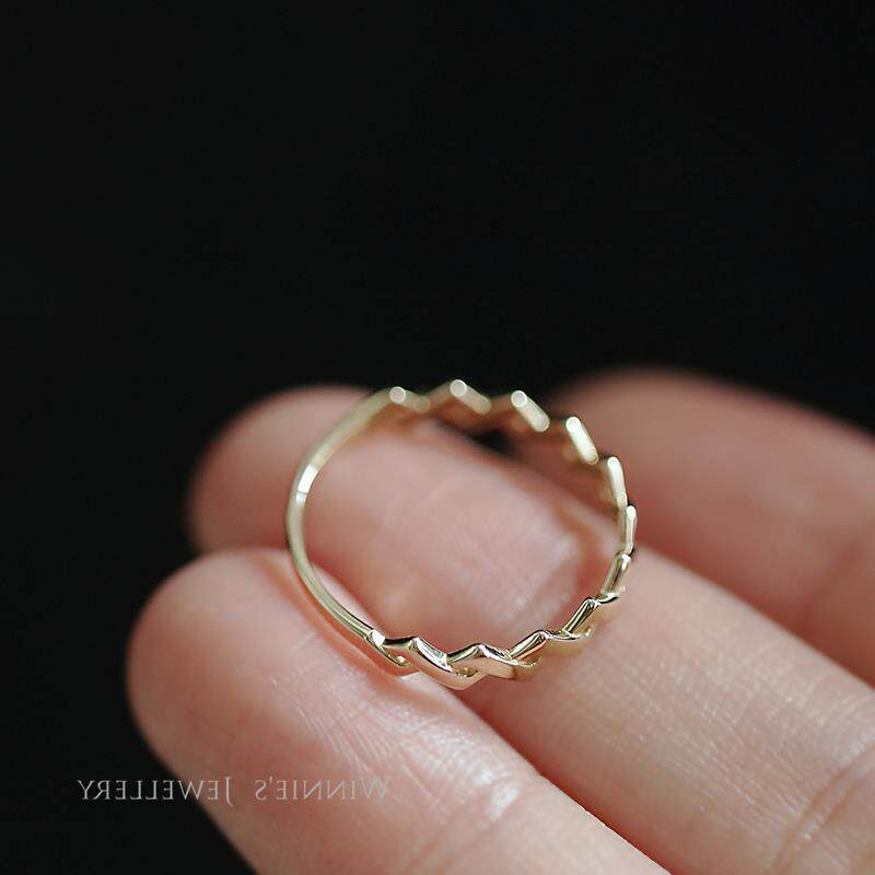 9k gold Interlaced twisted ring